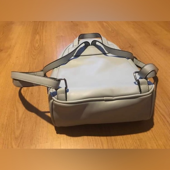 - Call it Spring Backpack - Picture 5 of 8